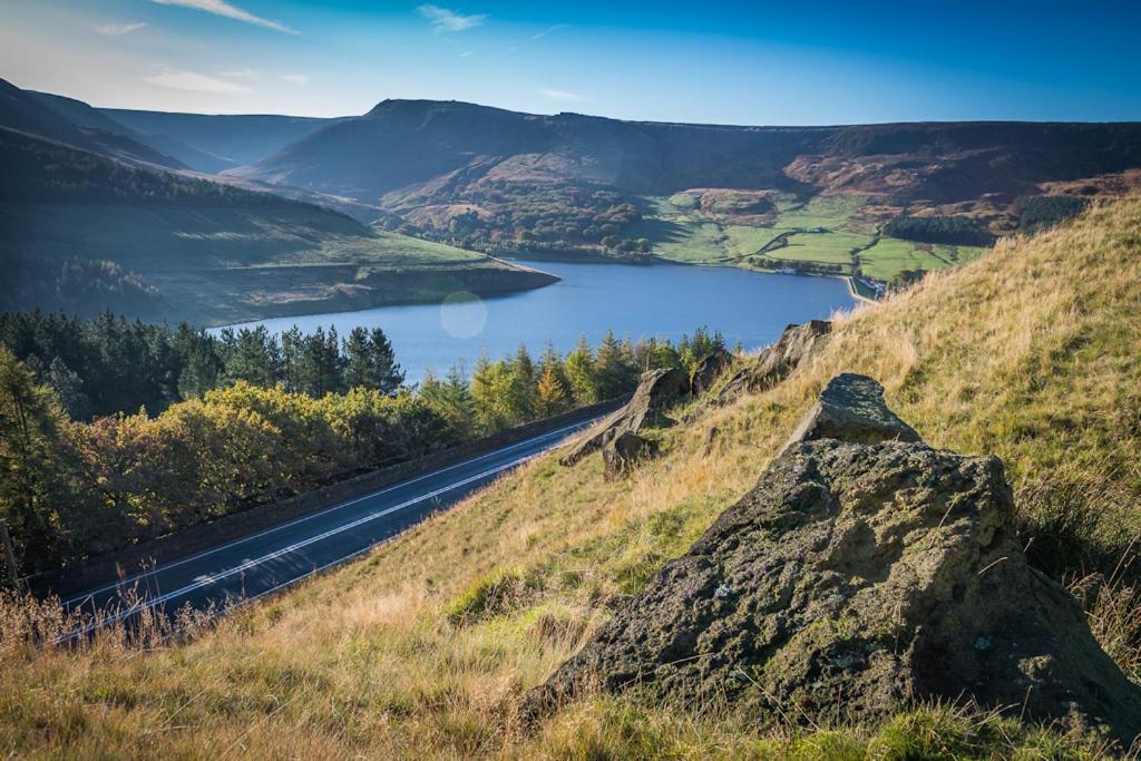 The Saddleworth Hotel Diggle Eksteriør billede