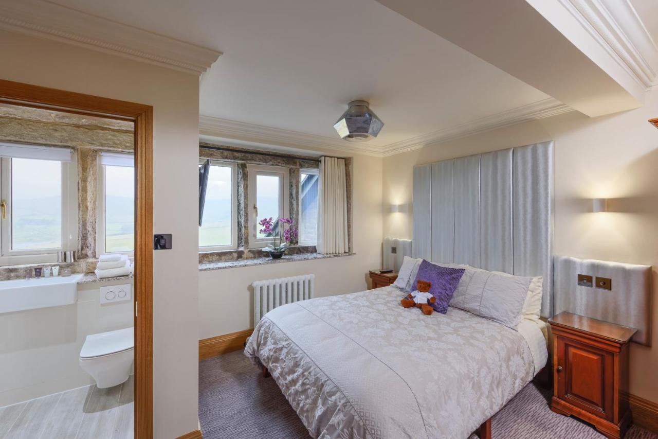 The Saddleworth Hotel Diggle Eksteriør billede